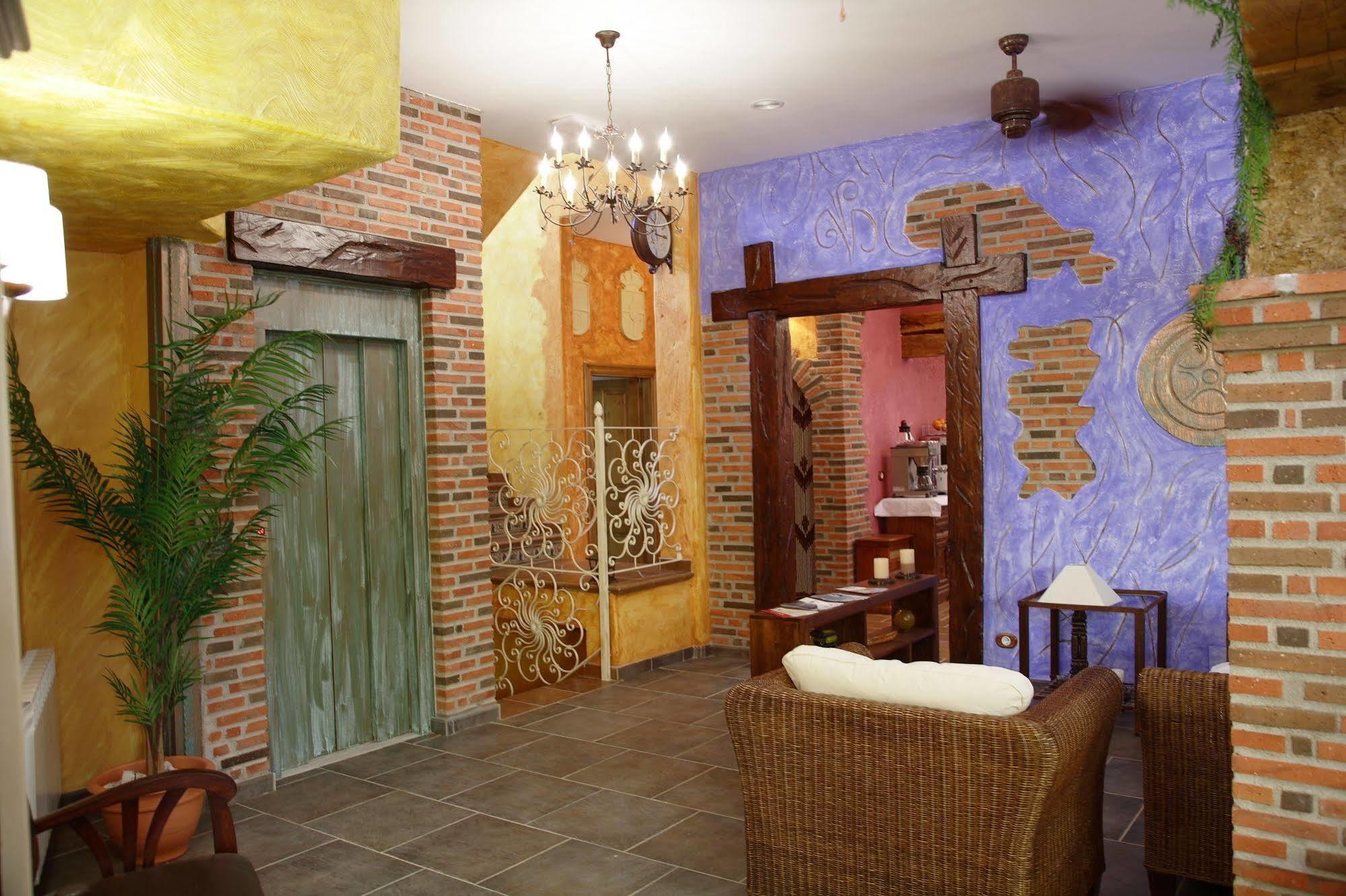 Posada-Spa Privilegio De Vara Noja Exterior photo